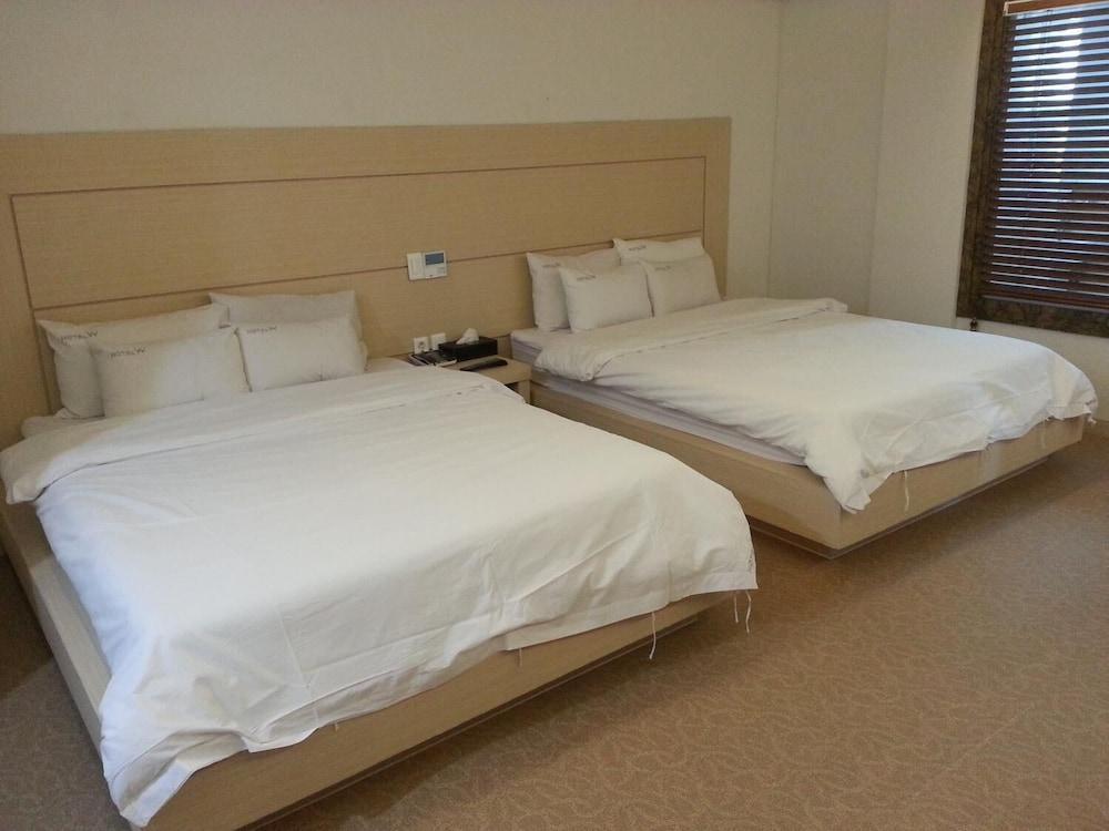 Hotel W Shinjeju Exterior foto